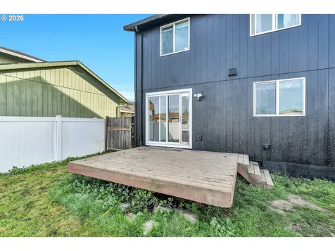 404 N Bridge Street Sheridan OR 97378