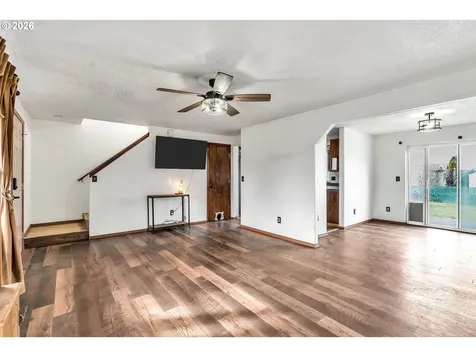 404 N Bridge Street Sheridan OR 97378
