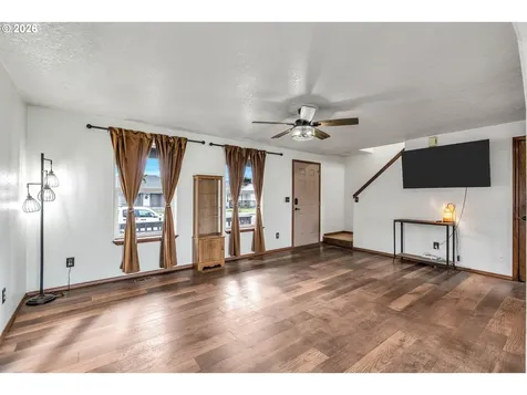 404 N Bridge Street Sheridan OR 97378