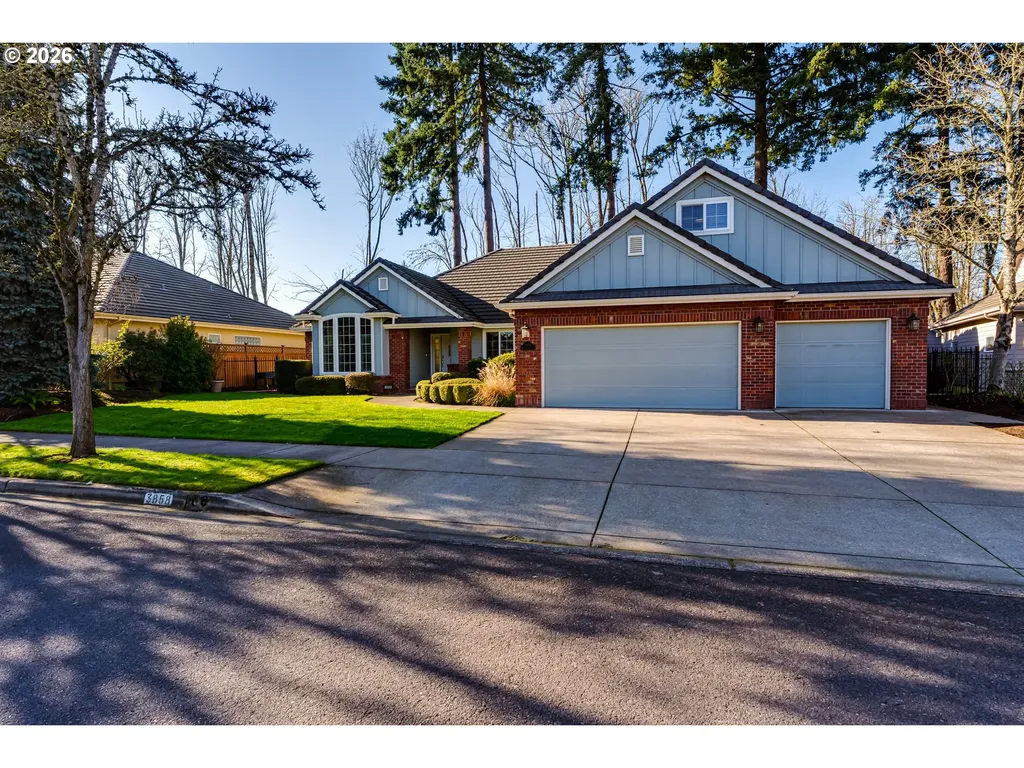 3858 Mirror Pond Way Eugene OR 97408