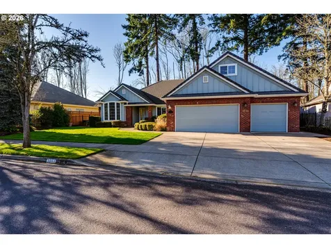 3858 Mirror Pond Way Eugene OR 97408