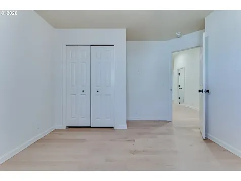 3858 Mirror Pond Way Eugene OR 97408