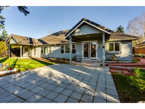 3858 Mirror Pond Way Eugene OR 97408