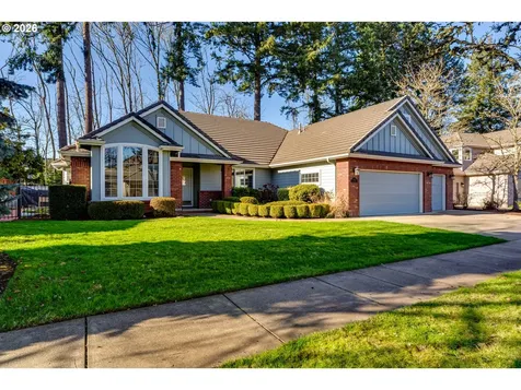 3858 Mirror Pond Way Eugene OR 97408
