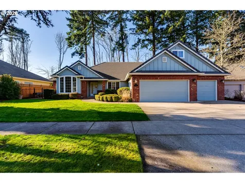 3858 Mirror Pond Way Eugene OR 97408