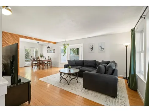 4030 NE Rodney Avenue Portland OR 97212