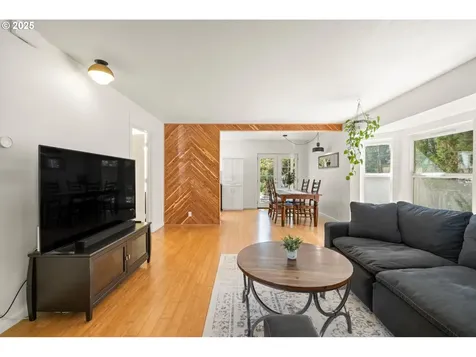 4030 NE Rodney Avenue Portland OR 97212