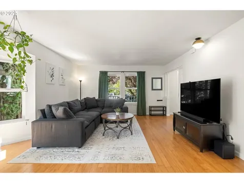 4030 NE Rodney Avenue Portland OR 97212