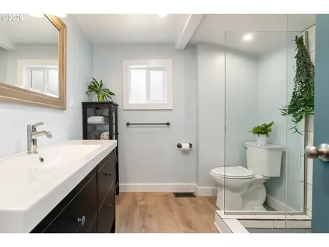 5531 SE Gladstone Street Portland OR 97206