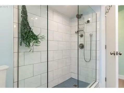 5531 SE Gladstone Street Portland OR 97206