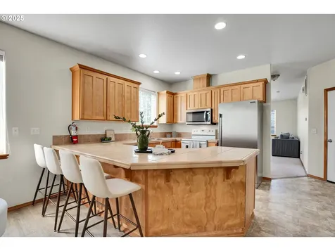 2227 SE 174th Avenue Portland OR 97233