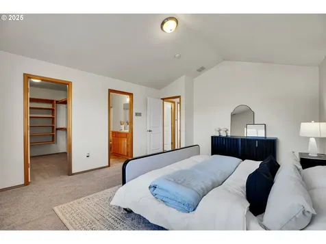 2227 SE 174th Avenue Portland OR 97233
