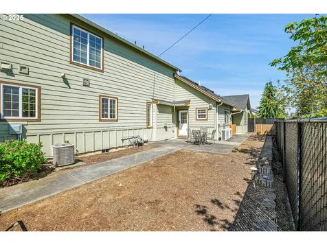 2227 SE 174th Avenue Portland OR 97233