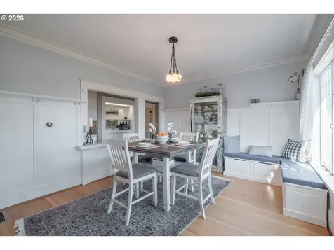 13060 SW Elk Rock Road Lake Oswego OR 97034