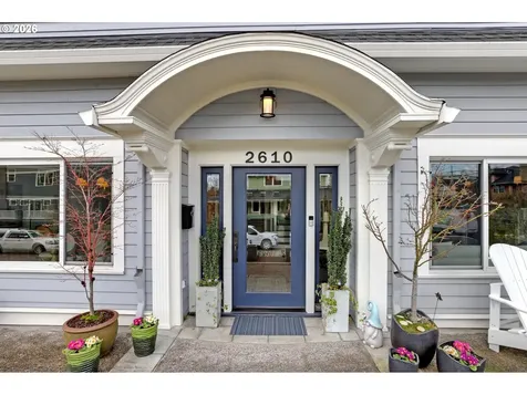 2610 NE Brazee Street Portland OR 97212