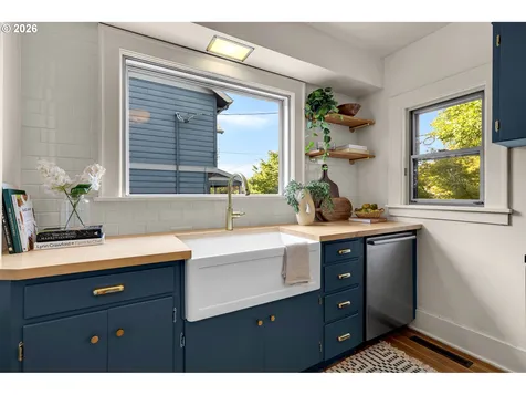 3913 NE 64th Avenue Portland OR 97213