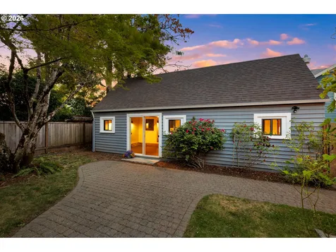 3913 NE 64th Avenue Portland OR 97213