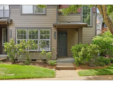 7382 NE Stonewater Street Hillsboro OR 97124