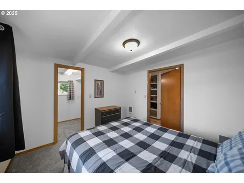 2077 Fir Avenue Reedsport OR 97467