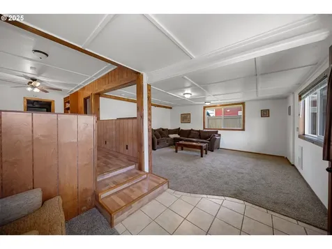2077 Fir Avenue Reedsport OR 97467