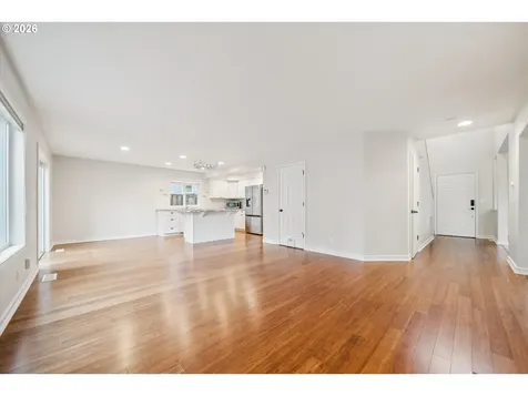 892 SE 54th Avenue Hillsboro OR 97123