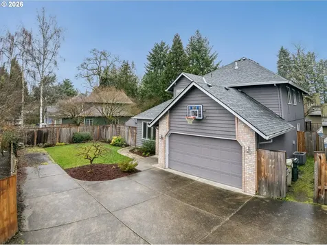 892 SE 54th Avenue Hillsboro OR 97123