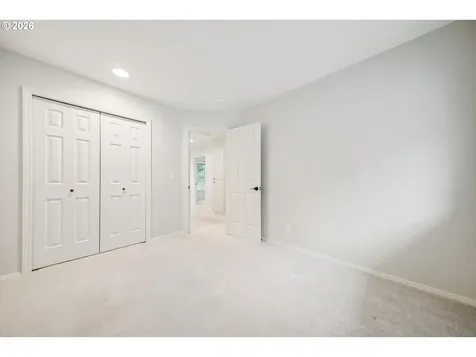 892 SE 54th Avenue Hillsboro OR 97123