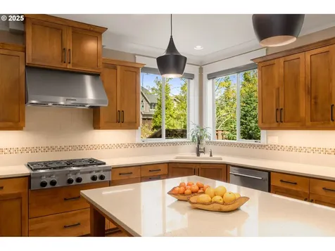 4588 NW 131st Avenue Portland OR 97229