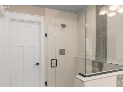 4588 NW 131st Avenue Portland OR 97229