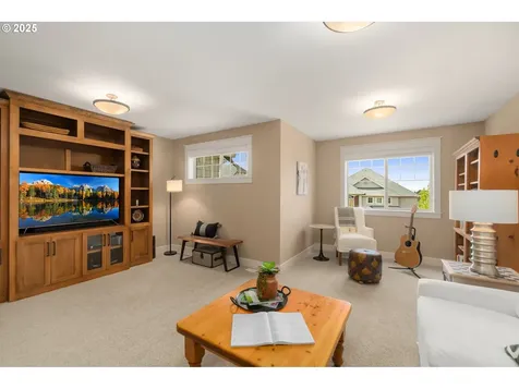 4588 NW 131st Avenue Portland OR 97229