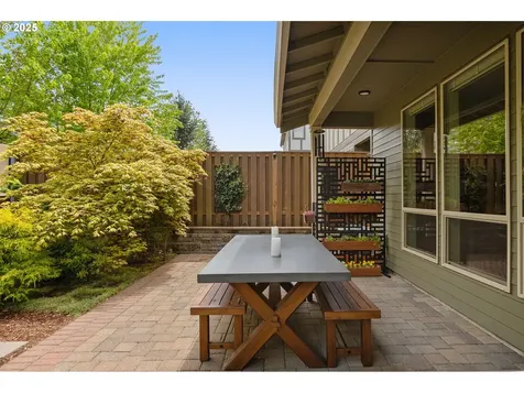 4588 NW 131st Avenue Portland OR 97229