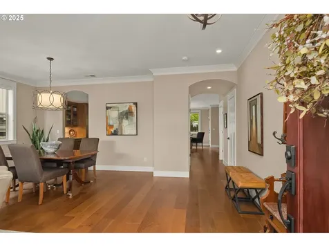4588 NW 131st Avenue Portland OR 97229