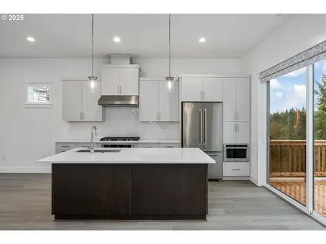 16005 NW Holman Way Portland OR 97229