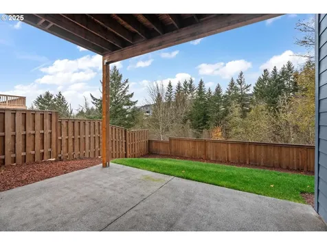 16005 NW Holman Way Portland OR 97229