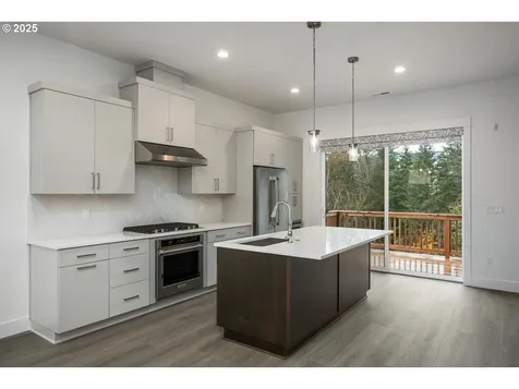 16005 NW Holman Way Portland OR 97229