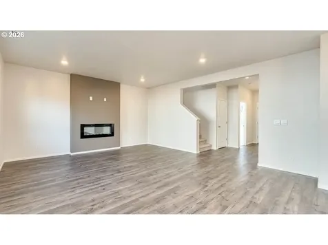 819 River Loop 1 Eugene OR 97404