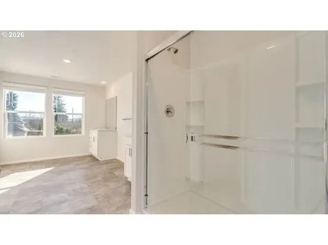 819 River Loop 1 Eugene OR 97404