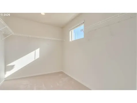 819 River Loop 1 Eugene OR 97404