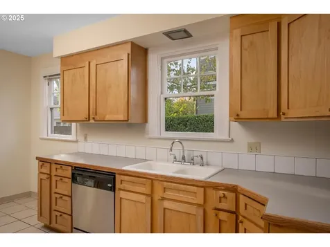 1613 NE 46th Avenue Portland OR 97213