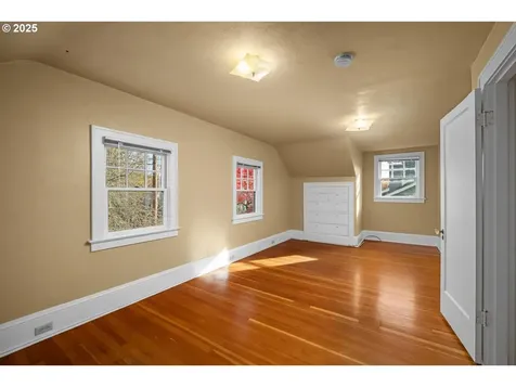 1613 NE 46th Avenue Portland OR 97213