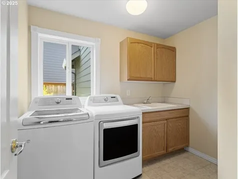 2512 NW 147th Street Vancouver WA 98685