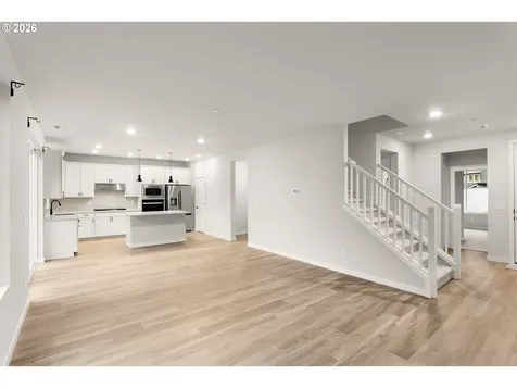 17335 NW Loomis Lane Portland OR 97229