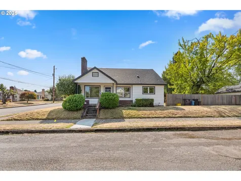 3736 NE Jessup Street Portland OR 97211