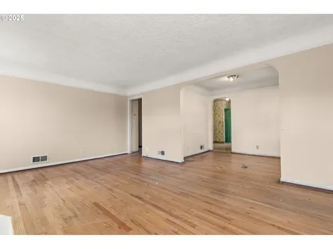 3736 NE Jessup Street Portland OR 97211