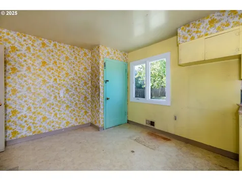3736 NE Jessup Street Portland OR 97211