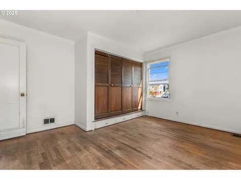 3736 NE Jessup Street Portland OR 97211