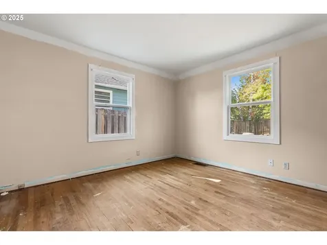 3736 NE Jessup Street Portland OR 97211