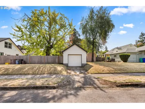 3736 NE Jessup Street Portland OR 97211