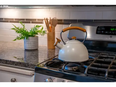 10217 NW Alder Grove Lane Portland OR 97229