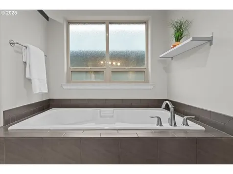10911 SW Barber Street Wilsonville OR 97070